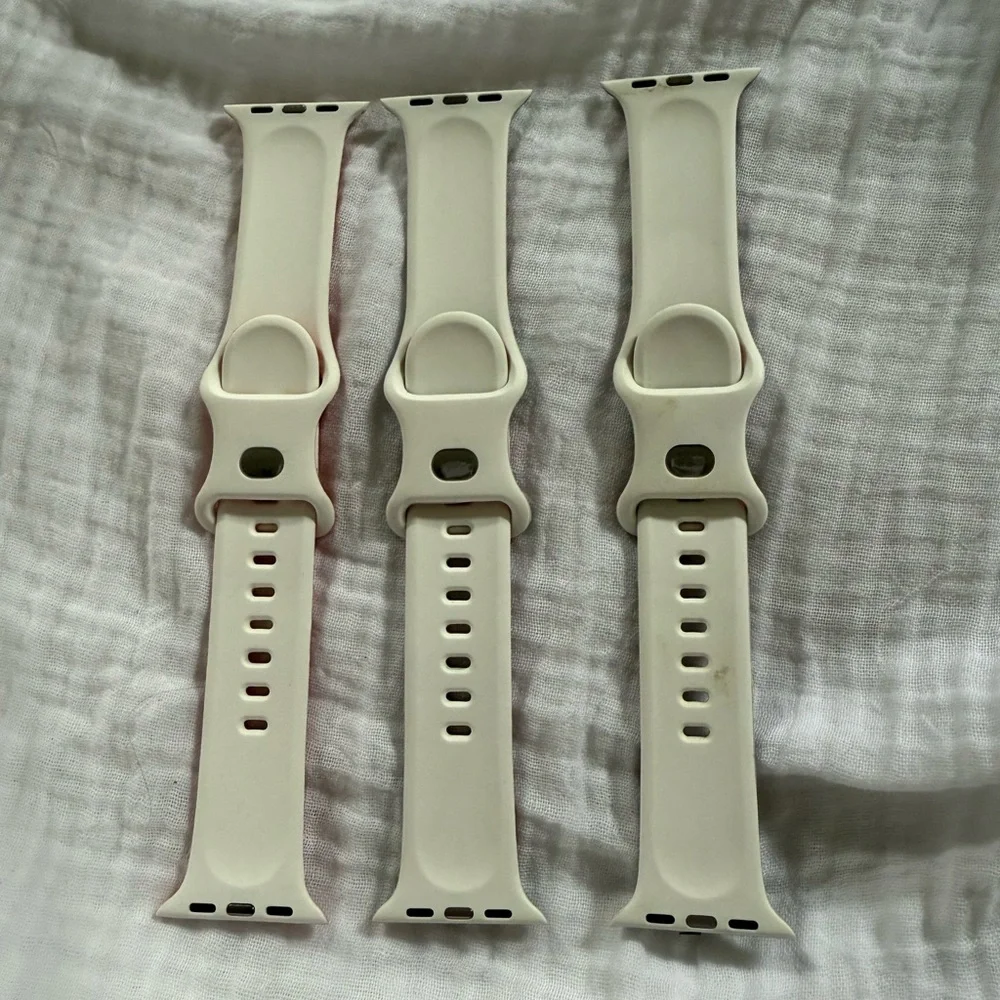 Festive Christmas Print Apple Watch Bands Set - Picture 2 of 5